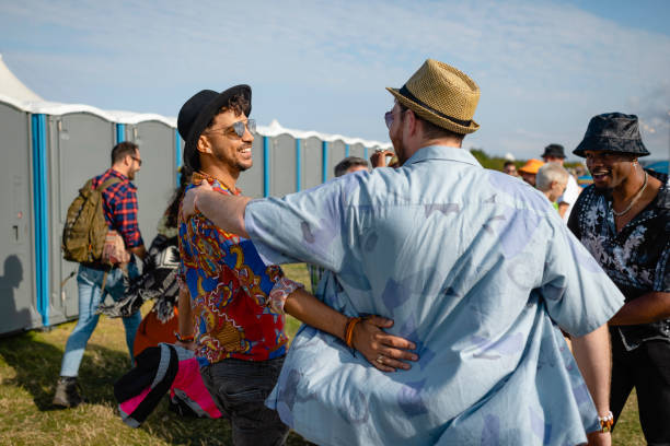 Best Construction site porta potty rental  in Storm Lake, IA